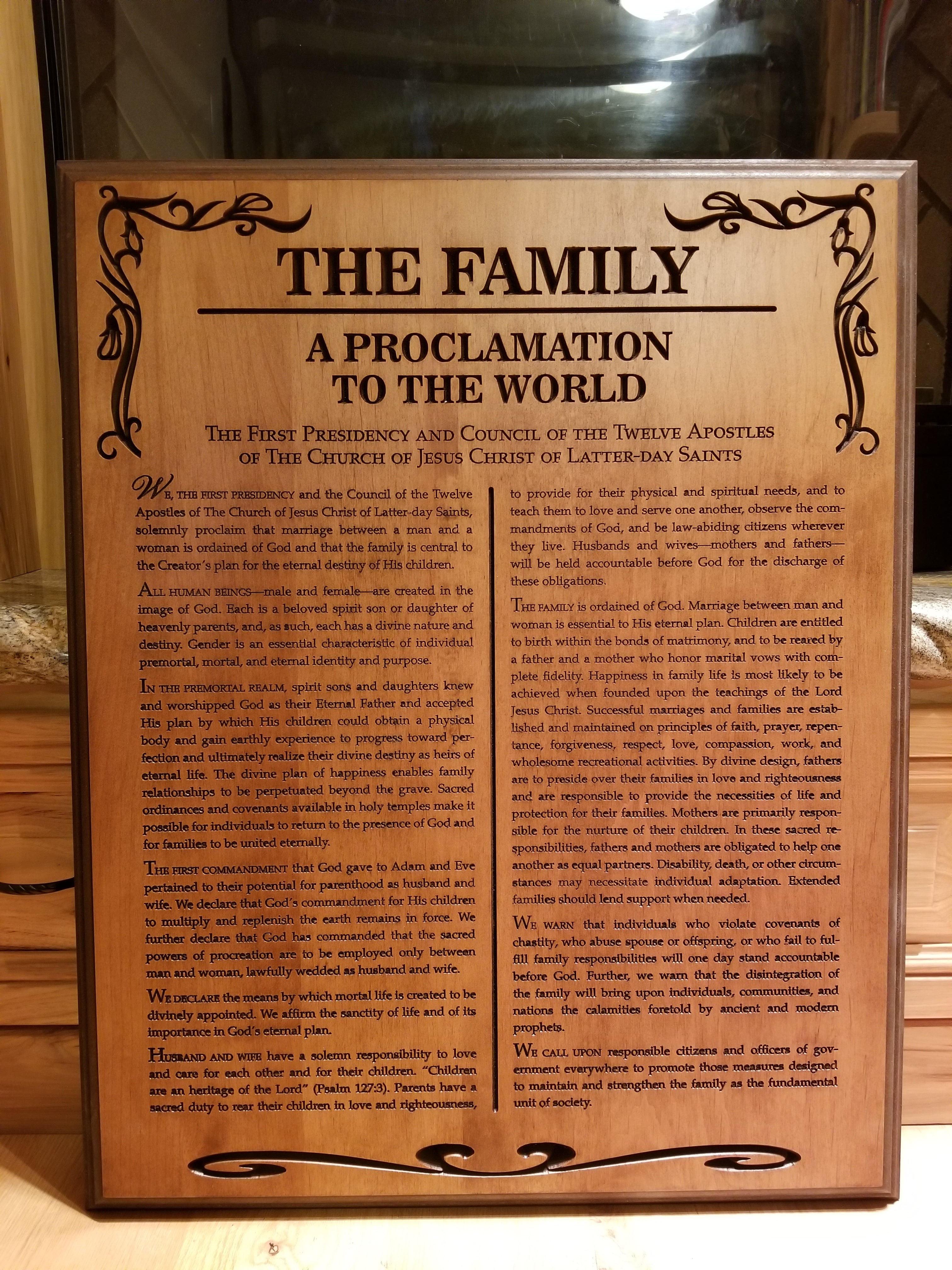 Large "The Family : A Proclamation to the World" Plaque